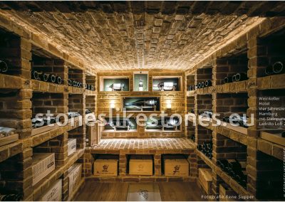 StoneslikeStones 22022 – Steinpaneel Ladrillo Loft_ 239 Weinkeller Hotel 4 Jahreszeiten